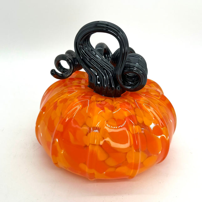 02-Medium Traditional Orange Pumpkin