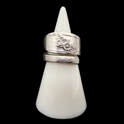 Spoon Ring Size 10.5 - Simple Floral Design