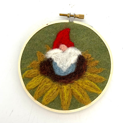 Sunflower Gnome Hoop