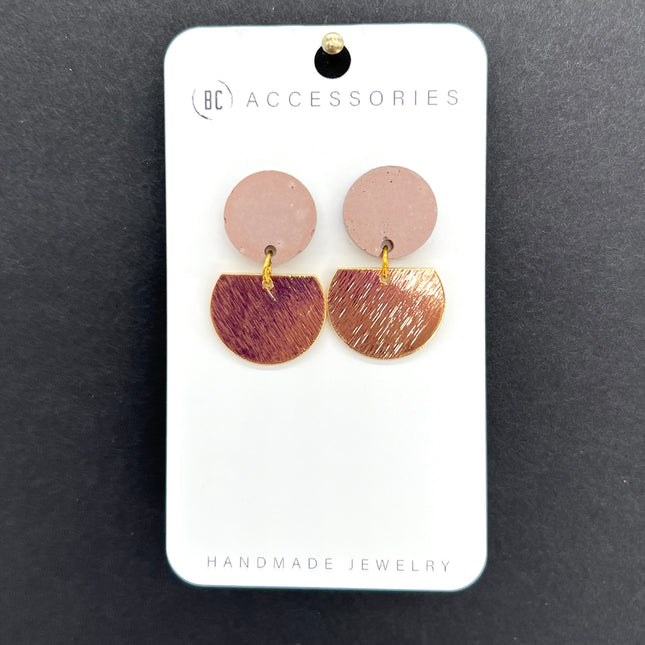 Mauve Annie Earrings
