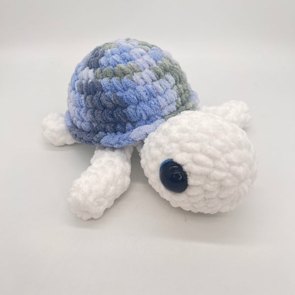 Medium Turtle-Blue/White