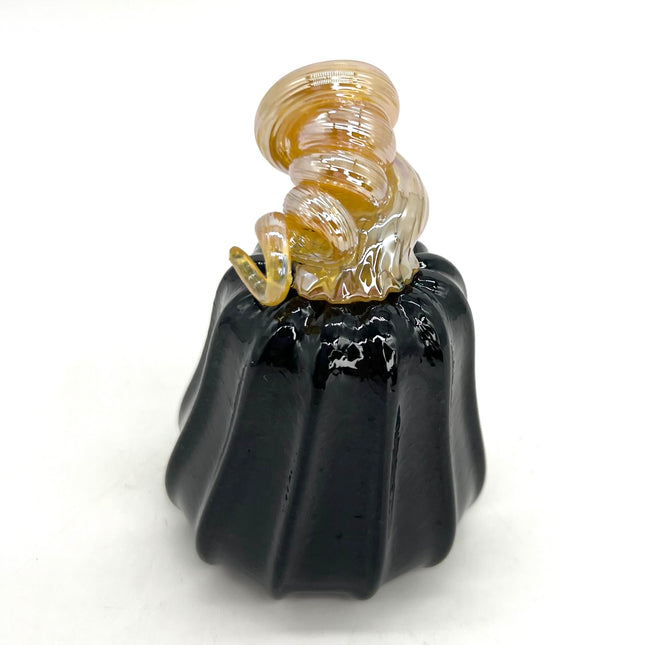 02| Black & Gold Small Pumpkin