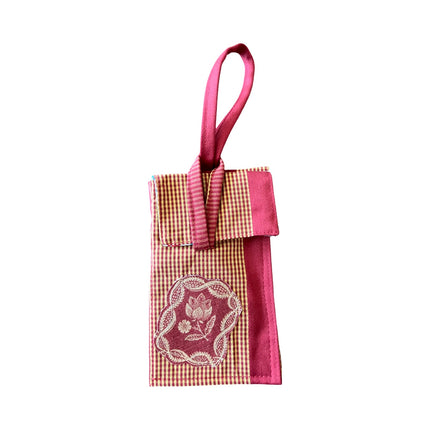 01| 3 Pocket Wrist Bag