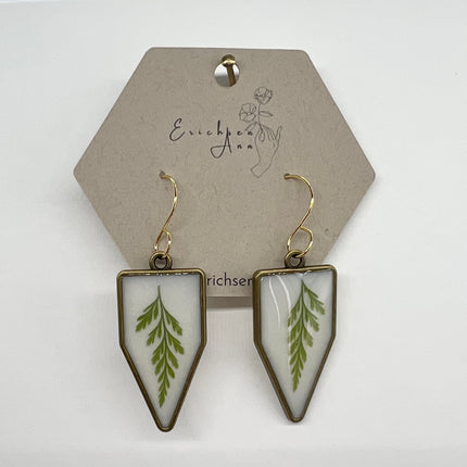 White w/ Fern