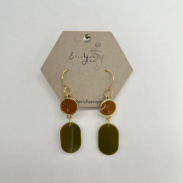 Orange & Olive with Daisies