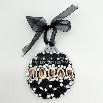 01 | Circle Ornament