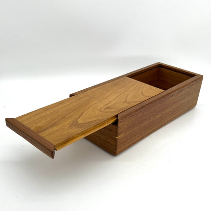 Lidded Mahogany & Mulberry Box