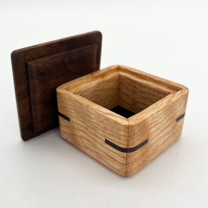 Oak Box with Walnut Lid
