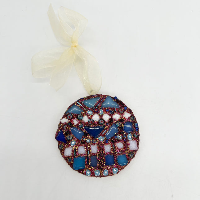 03 | Circle Ornament