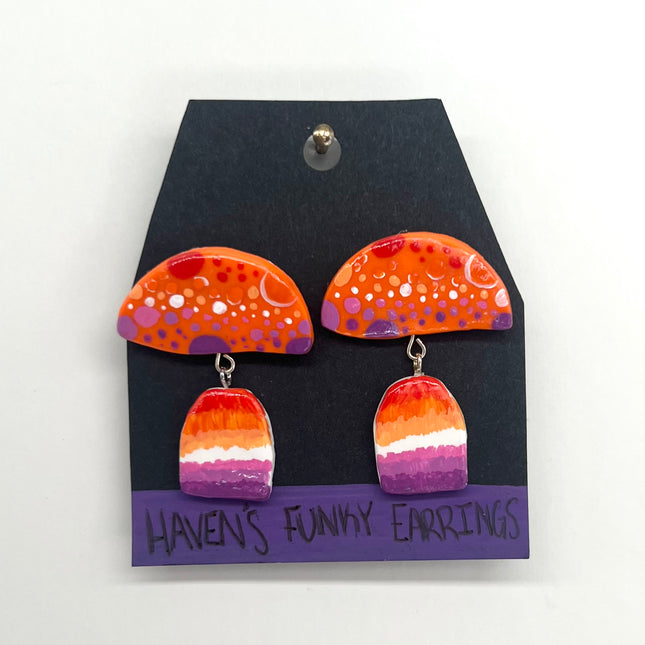 Lesbian-shrooms Earrings