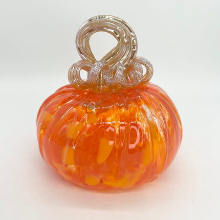 03 | Gold Stem Medium Pumpkin