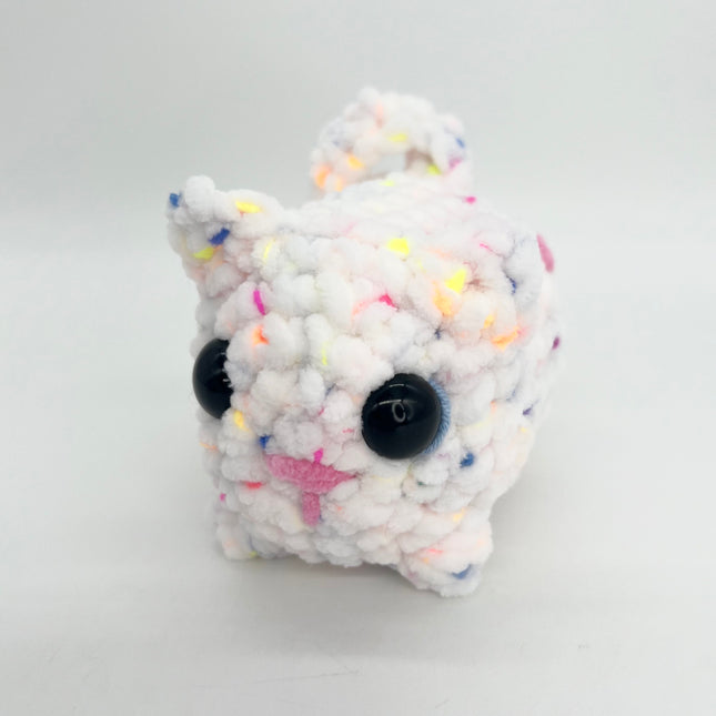 Valentine Loaf Cat - White