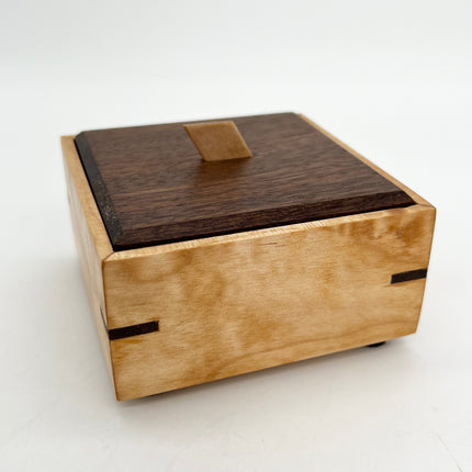 Walnut Lid with Maple Square Box