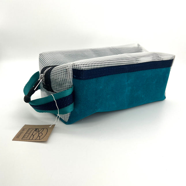 02| DOPP Kit Bag