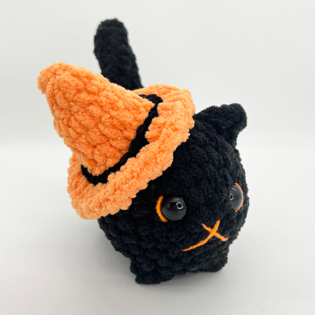 Witch Loaf Cat - Black & Orange