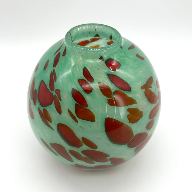 02 | Jade Green Vase