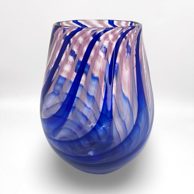 01 | Pink & Blue Wine Glass