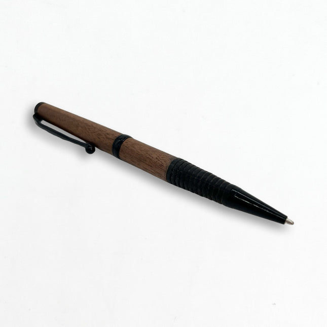 04 | Grip Pen