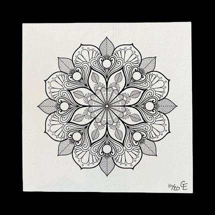 Medium Mandala "Amanda" Print