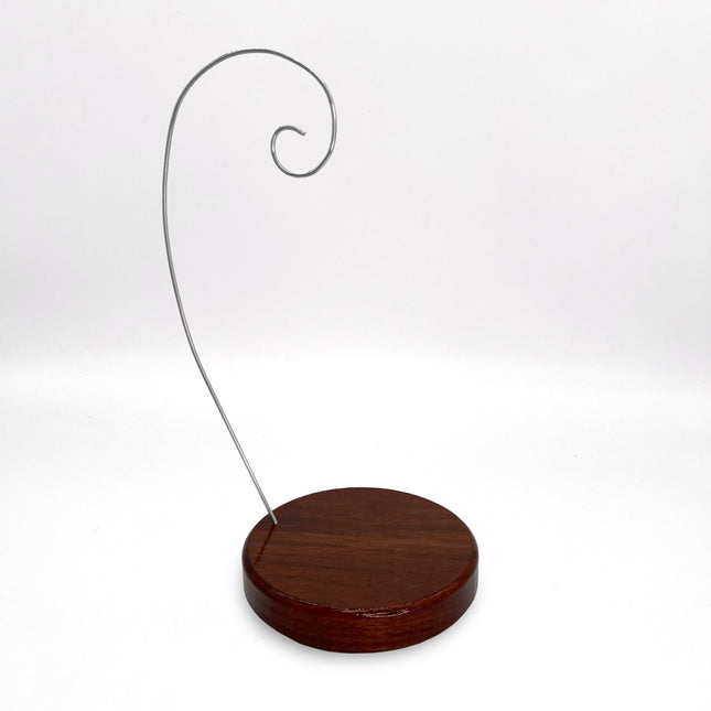 Round Ornament Stand
