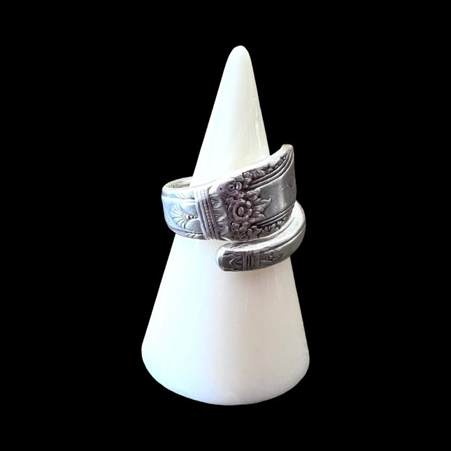 Spoon Ring Size 10 - Floral & Fan