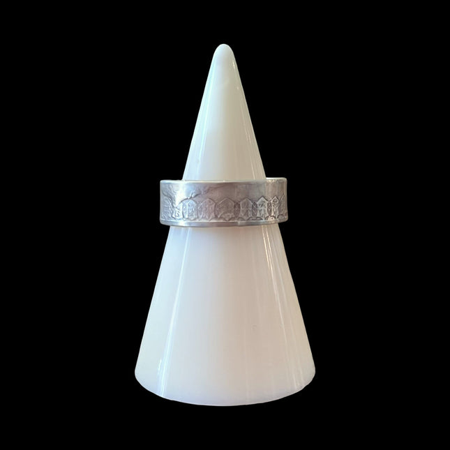 Italian 50L Ring - Size 9