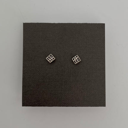 01 | Sterling Squares