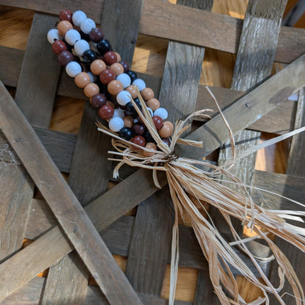 Corn with Black Beads & Straw