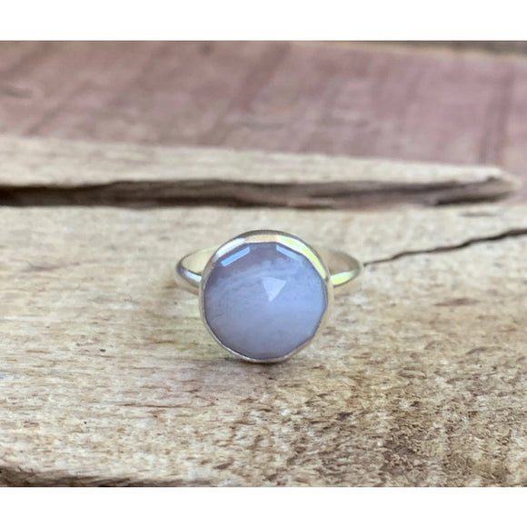 Size 6 Lilac Agate Ring